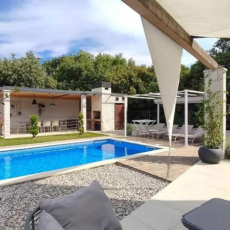 Villa Luxury Maell With Private Pool
